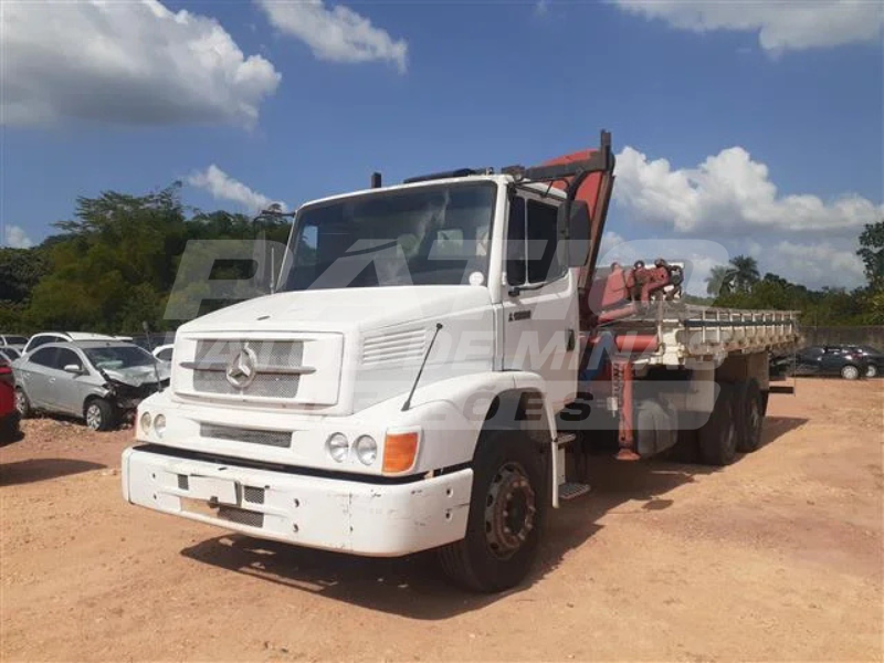 MERCEDES-BENZ L 1620 2007/2008 BRANCO C/ MUCK