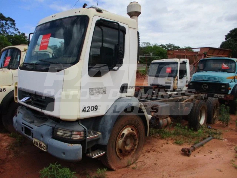 VOLVO VM 260 6x4 R, FR. 4209, AON8040, 2007/2007