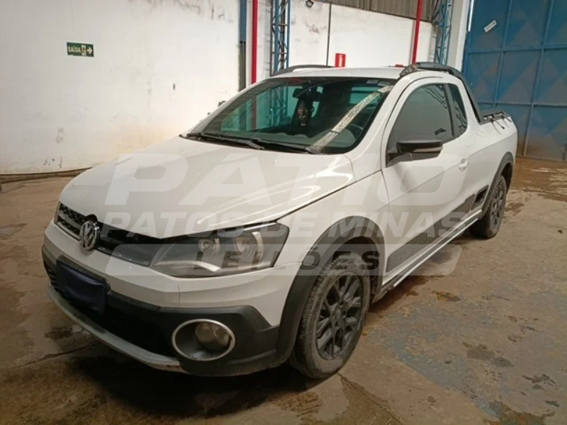 VOLKSWAGEN - SAVEIRO CE CROSS BRANCA 2015/2015 ALCO/GASO