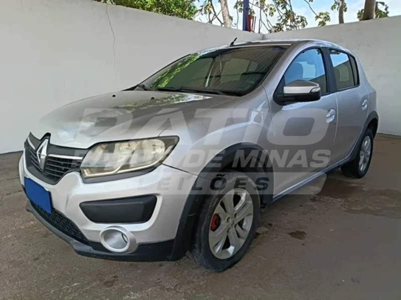 RENAULT - SANDERO STEP PRATA 2014/2015 ALCO/GASO